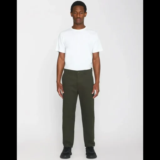 Chuck Regular Twill Chino Made Of Organic Cotton