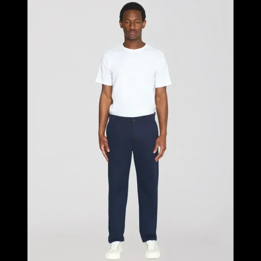 Chuck Regular Twill Chino Made Of Organic Cotton