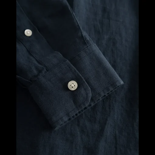 Long Sleeved Shirt Made Of Organic Linen