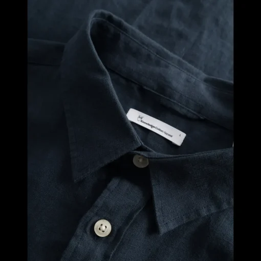 Long Sleeved Shirt Made Of Organic Linen