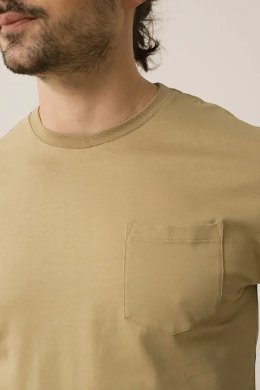 Pocket T-shirt Made Of Organic Cotton